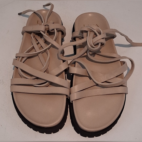Lita By Ciara Beige Gladiator Strappy Sandals Sz 41/10/10.5M Like New - Picture 8 of 9
